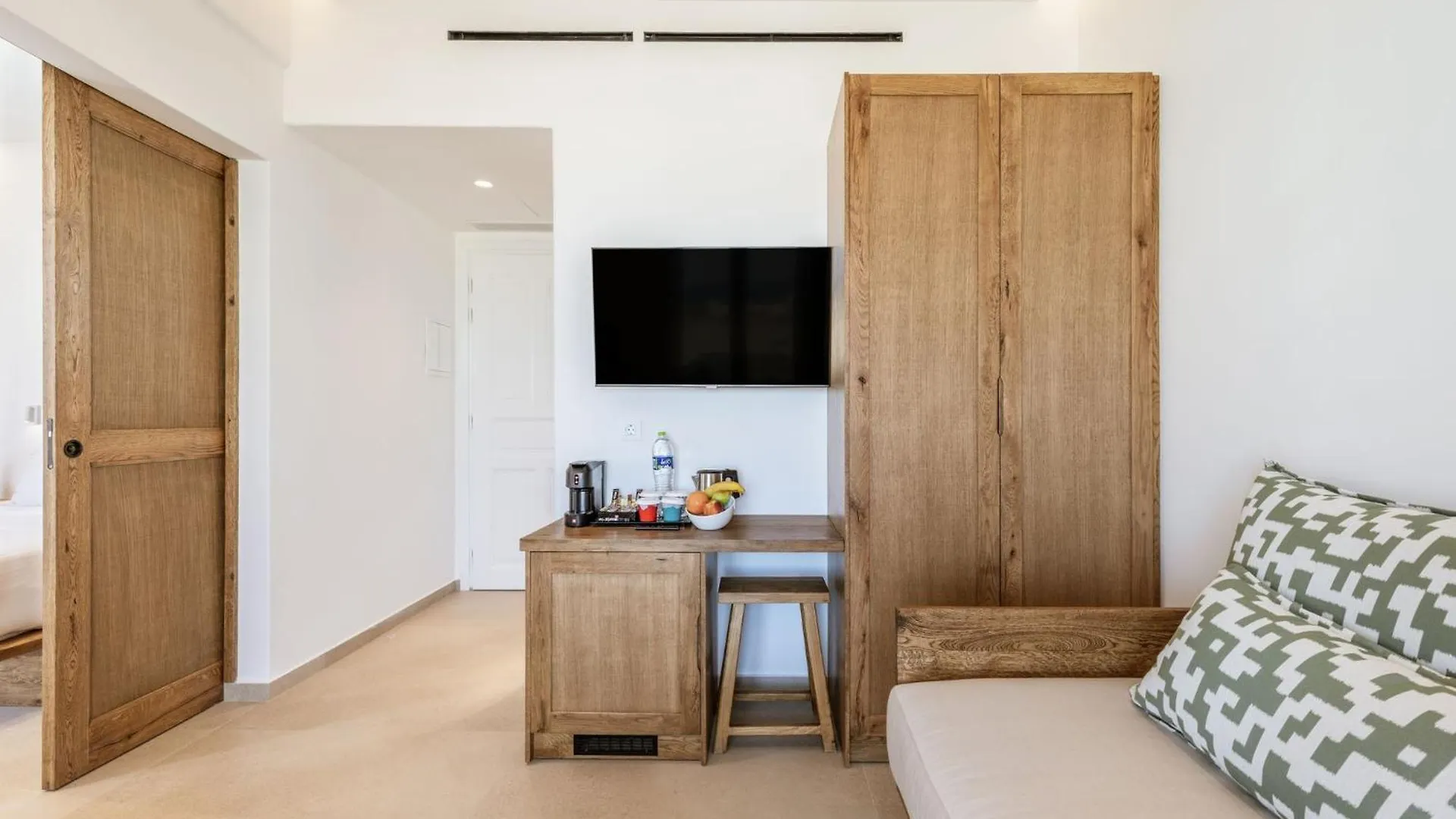 Aya Sofia Suites Mykonos Town Aparthotel